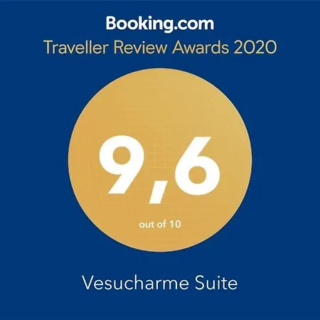 Vesucharme Flat Apartment